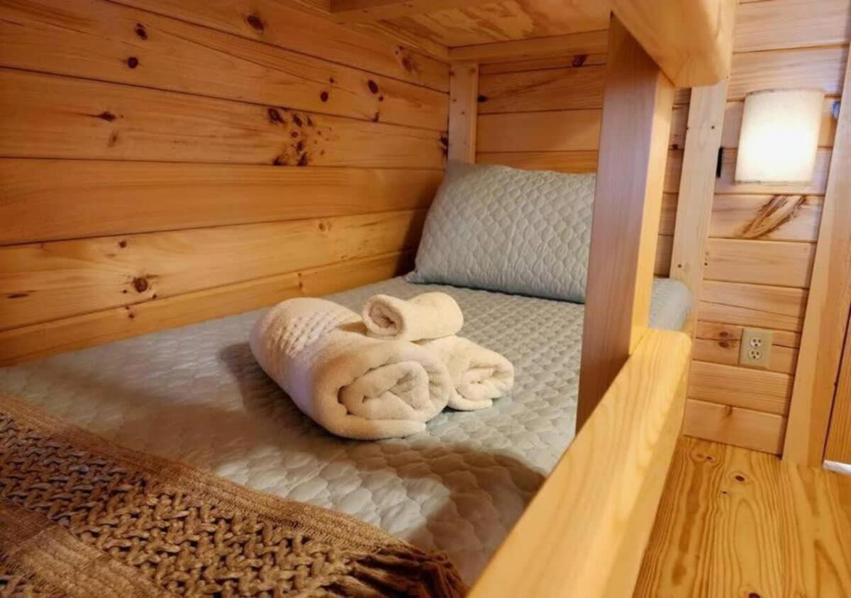 Water View Cabin Near North Topsail Beach Sneads Ferry Екстериор снимка