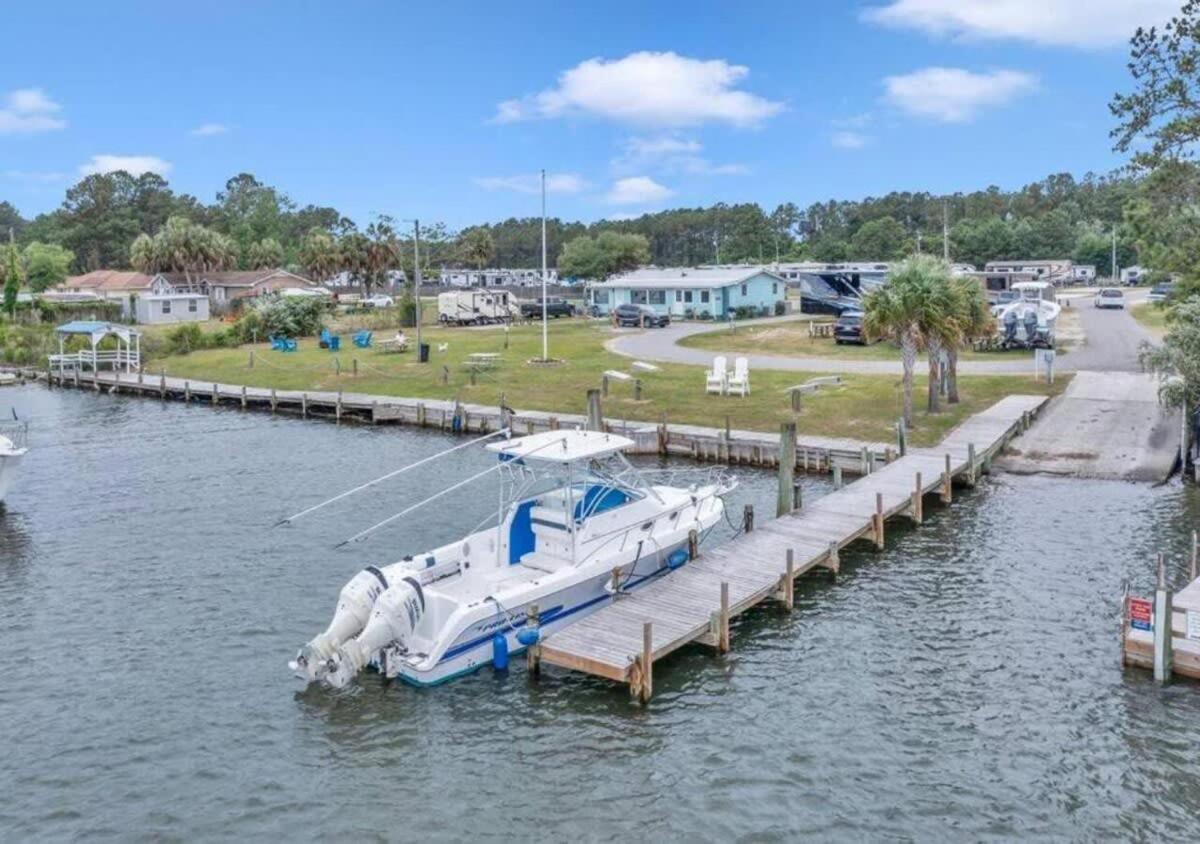 Water View Cabin Near North Topsail Beach Sneads Ferry Екстериор снимка
